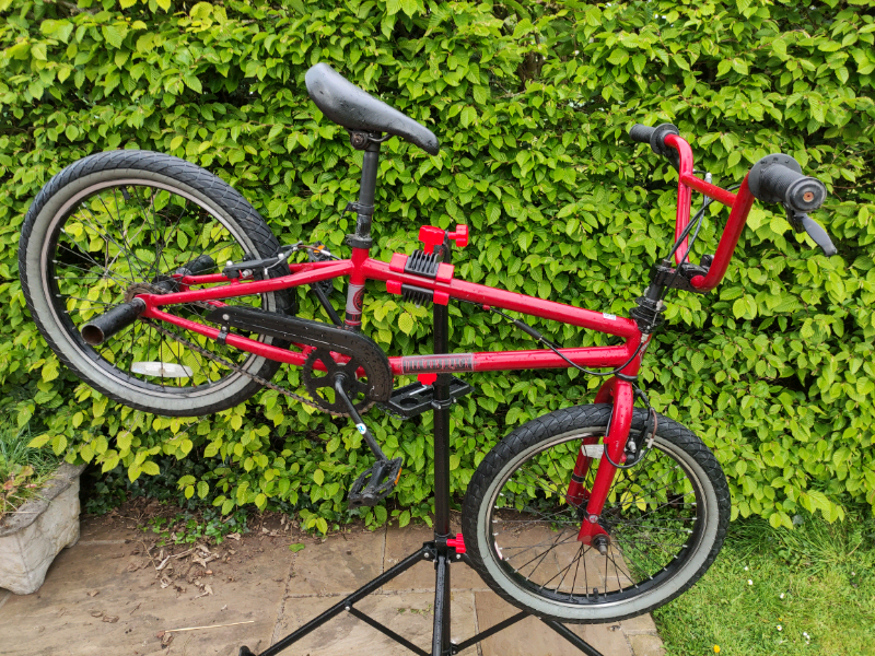 BMX Diamondback Option stunt bike with 
